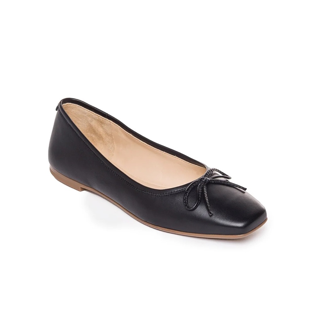 Bernardo Gwynn Ballet Flat Black NWT